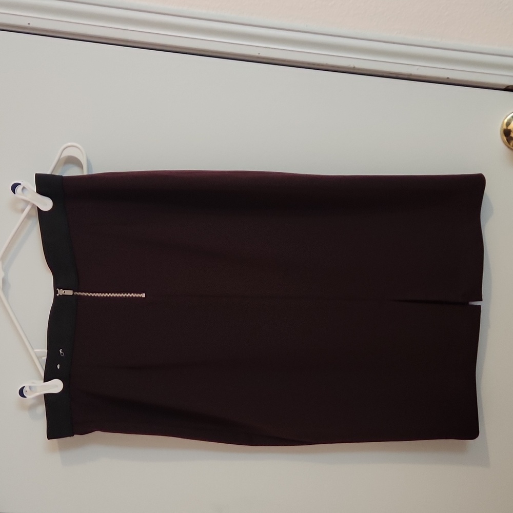 Alfani Pencil Skirt, Size L, Maroon